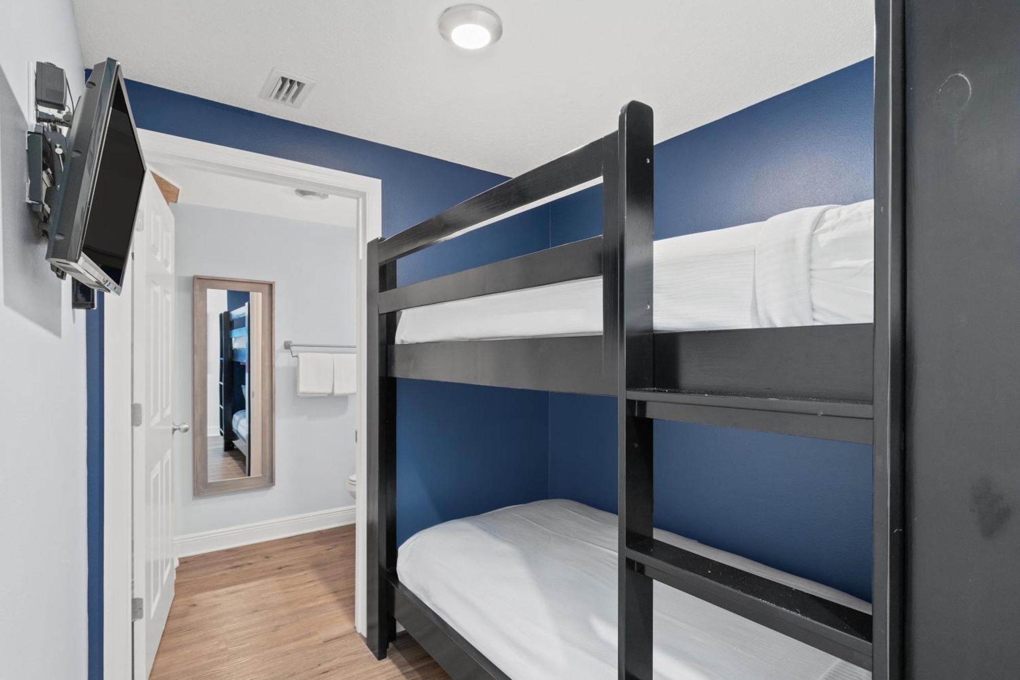Official Majestic Beach Resort - Over 60 Units - All Ocean Front, Panama City Beach, Fl חדר תמונה