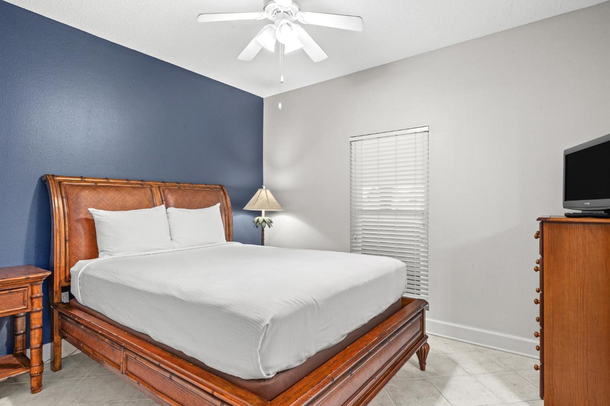 Official Majestic Beach Resort - Over 60 Units - All Ocean Front, Panama City Beach, Fl חדר תמונה