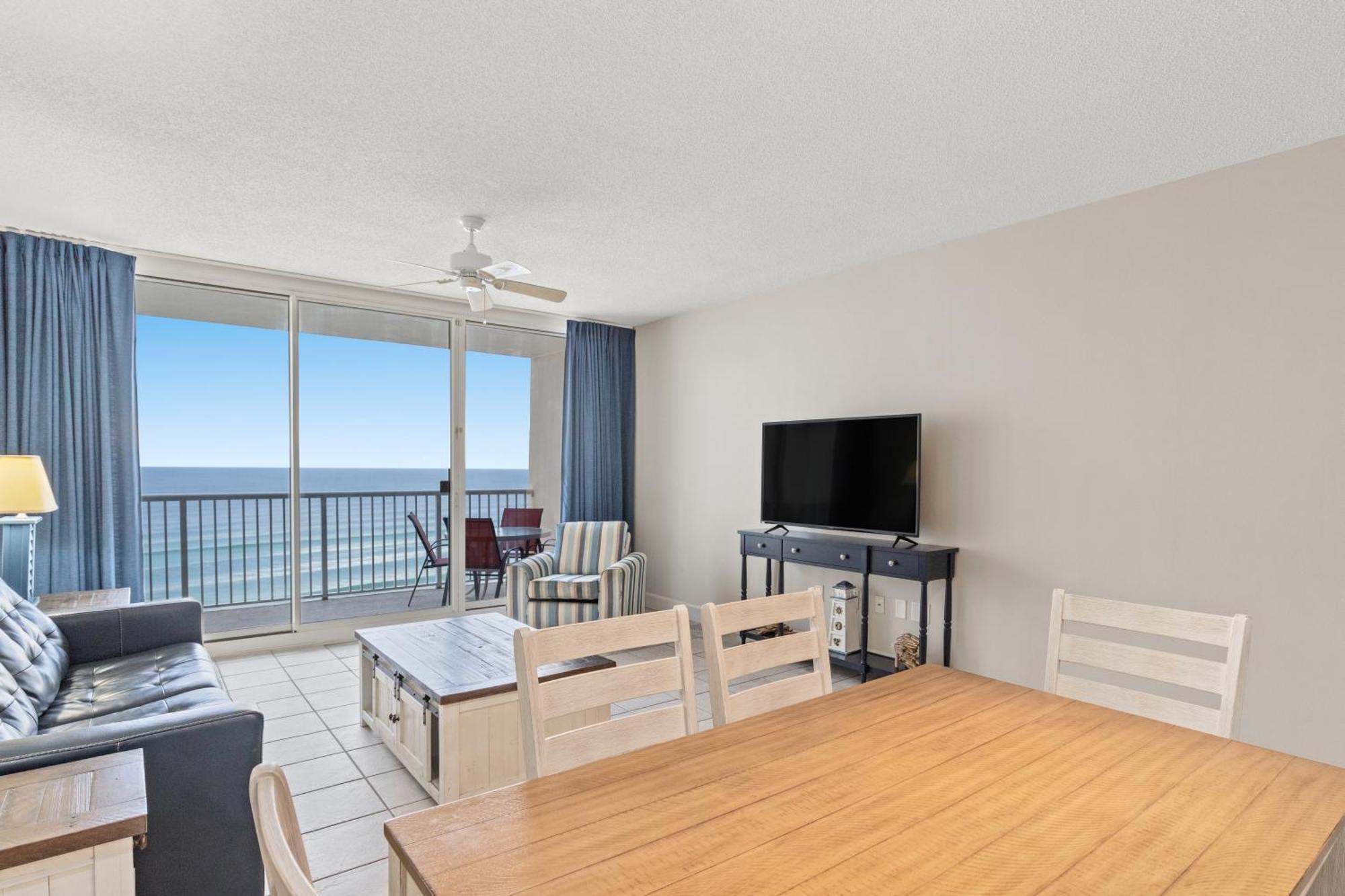 Official Majestic Beach Resort - Over 60 Units - All Ocean Front, Panama City Beach, Fl חדר תמונה