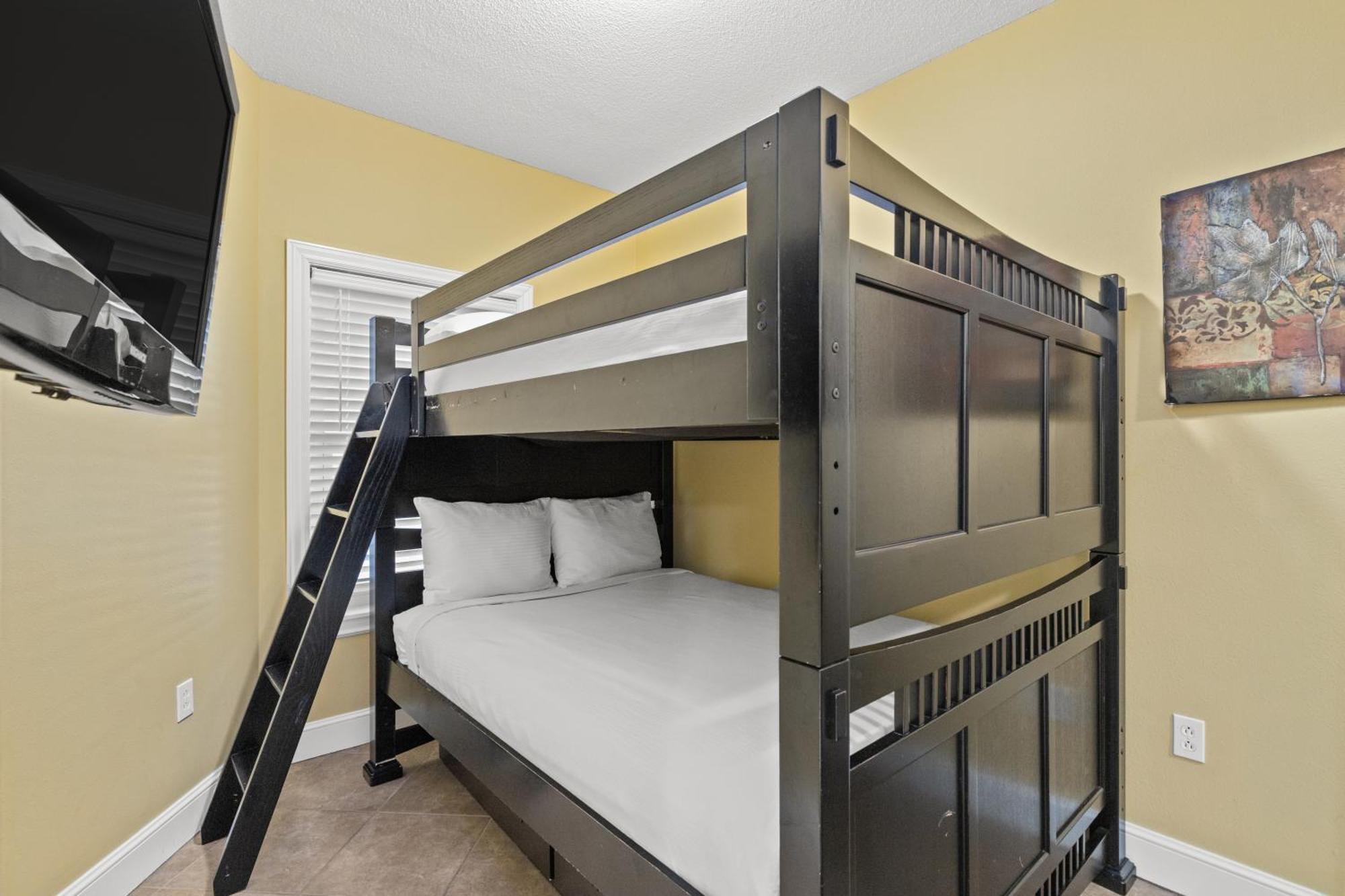 Official Majestic Beach Resort - Over 60 Units - All Ocean Front, Panama City Beach, Fl חדר תמונה