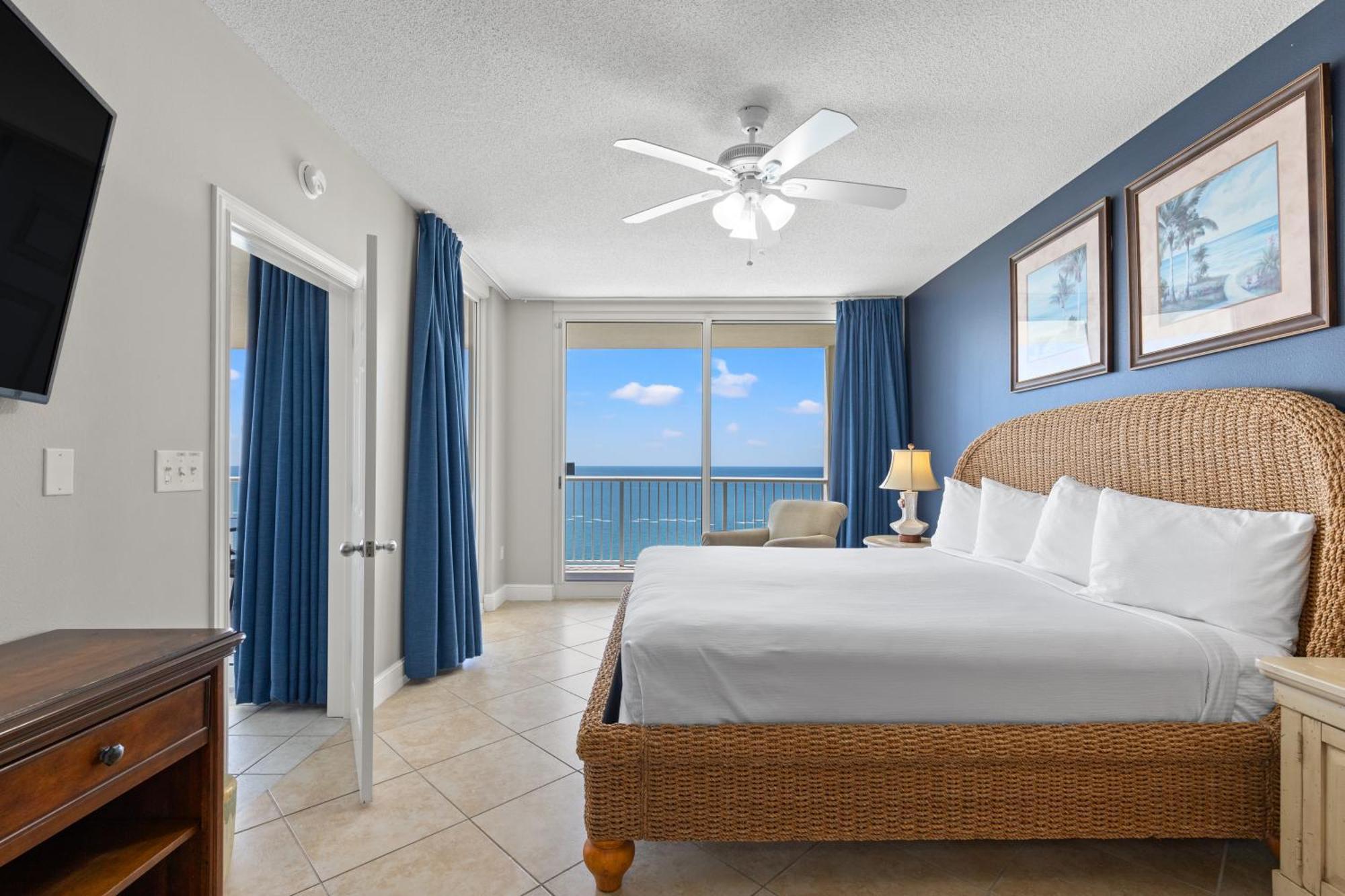 Official Majestic Beach Resort - Over 60 Units - All Ocean Front, Panama City Beach, Fl חדר תמונה