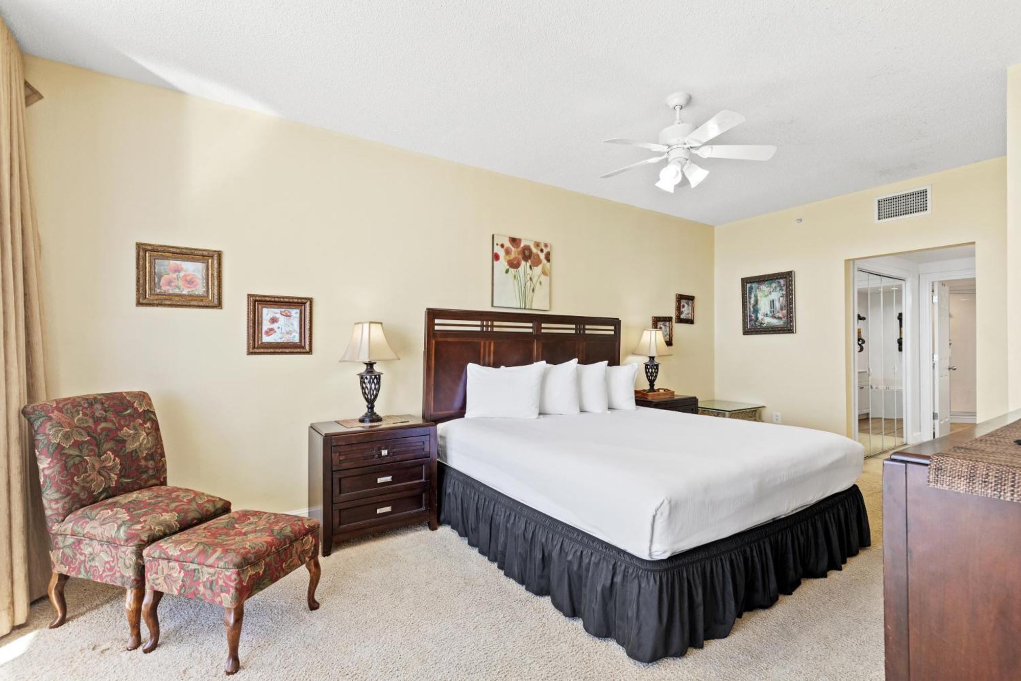 Official Majestic Beach Resort - Over 60 Units - All Ocean Front, Panama City Beach, Fl מראה חיצוני תמונה